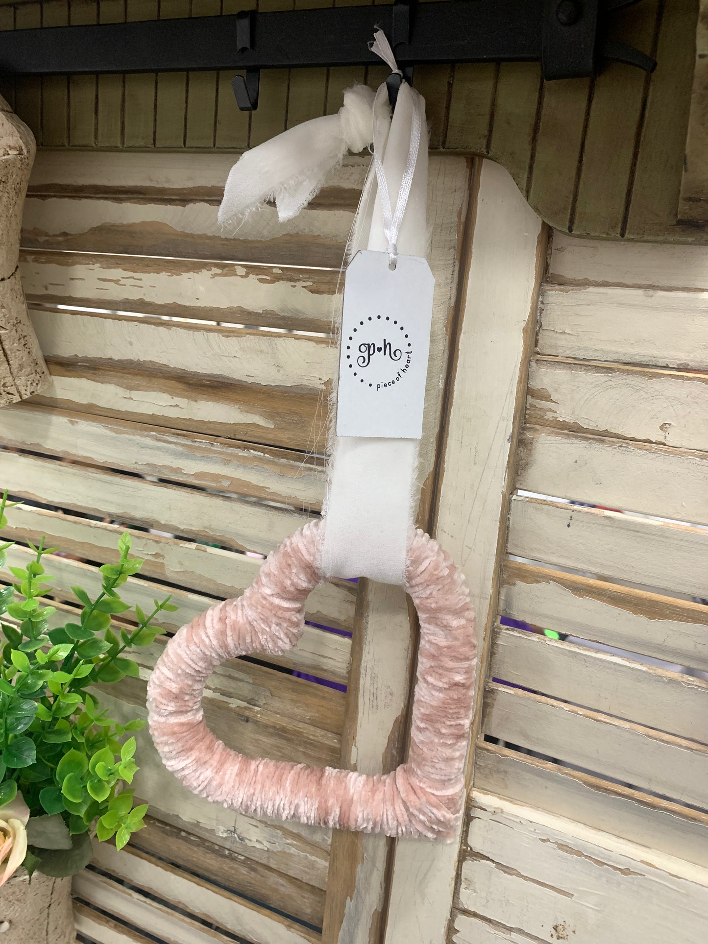 Velvet Heart Hang
